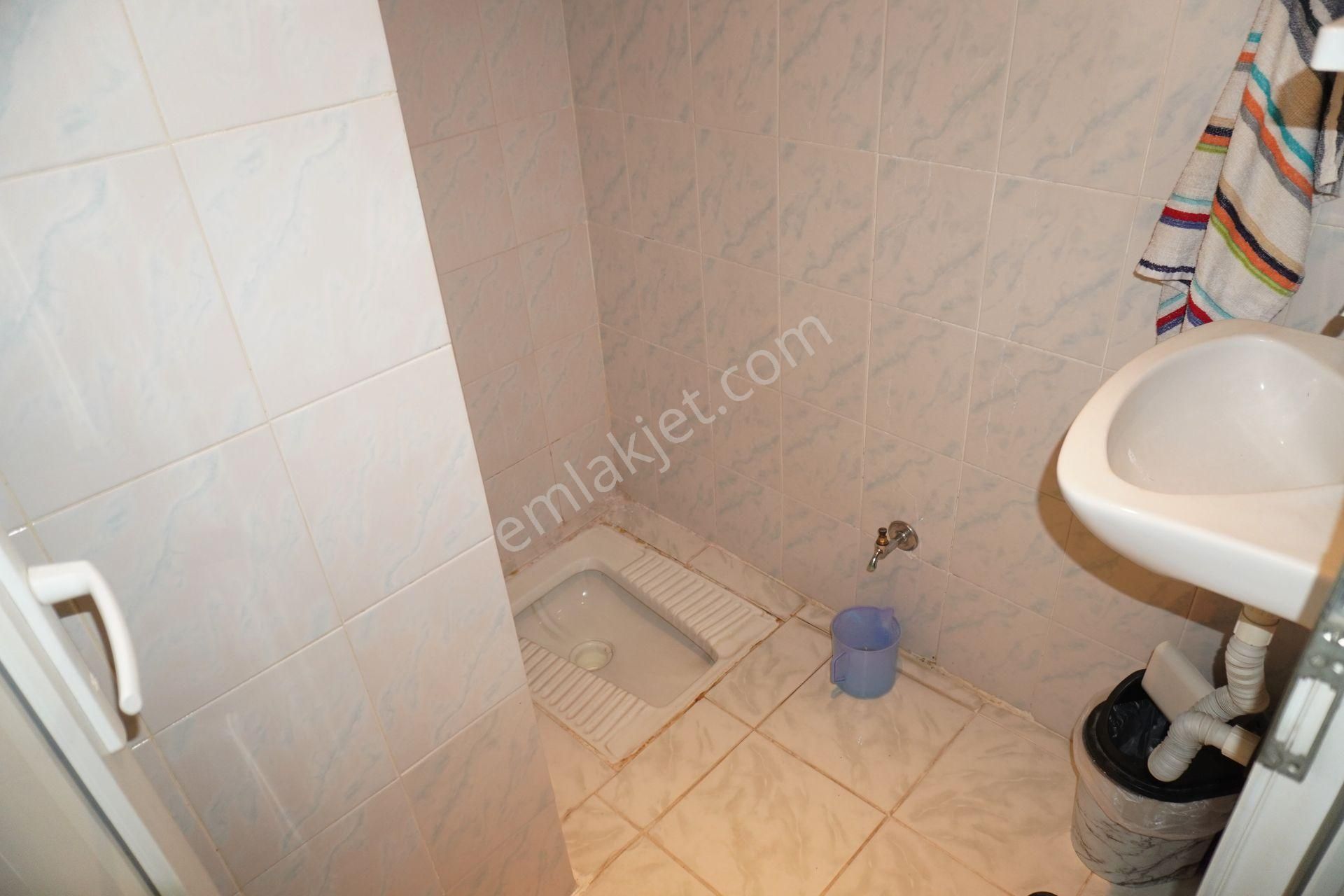 Çiğli Küçükçiğlide Satılık 3+1 Doğalgazlı+arka Teras Bahçeli+çift Balkonlu Çiğli Serkan Dan - Görsel 25