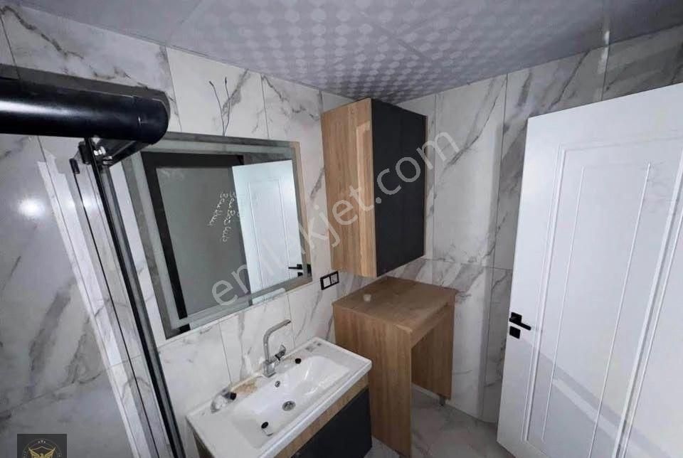 Beylikdüzü Cumhuriyet Mah Metrobüse Yakın 3+1 Dairemiz - Görsel 2