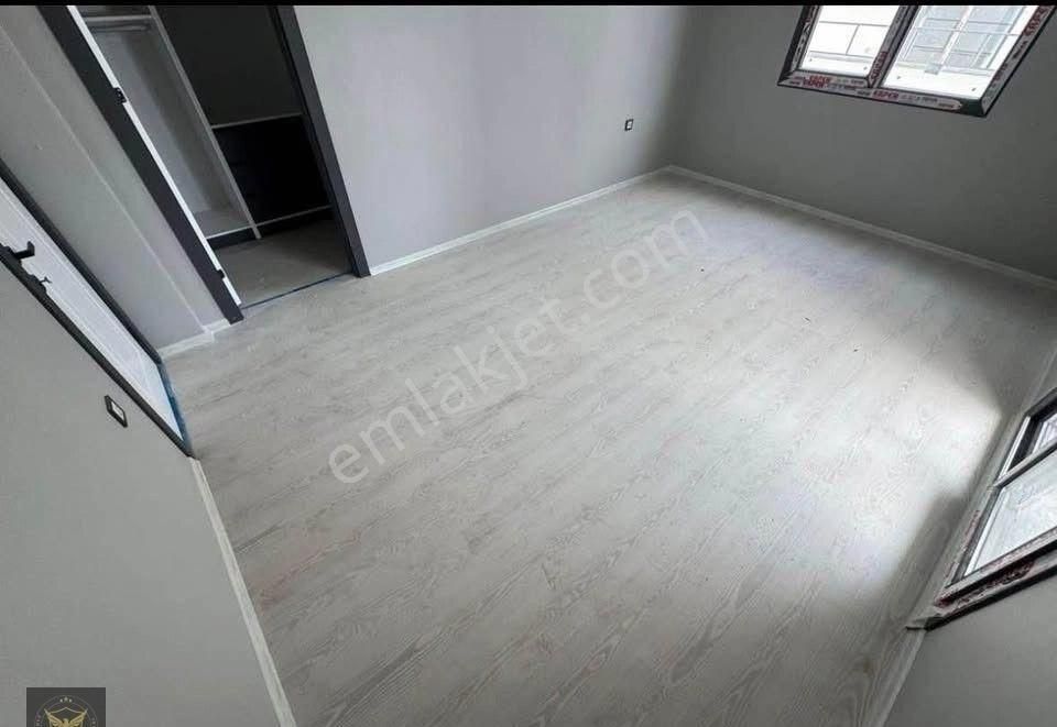 Beylikdüzü Cumhuriyet Mah Metrobüse Yakın 3+1 Dairemiz - Görsel 6