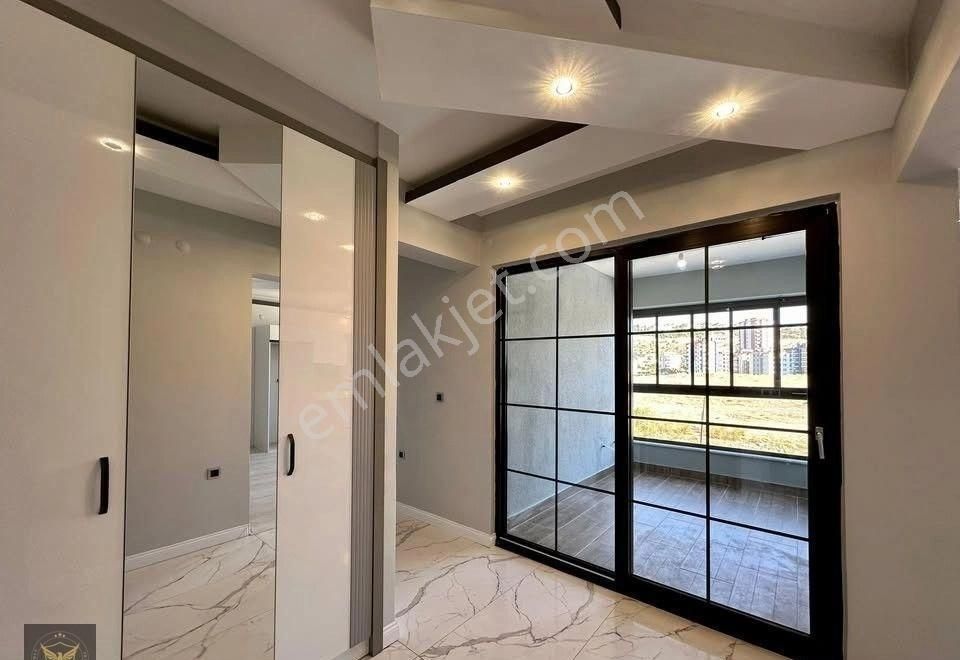 Beylikdüzü Yakuplu Mh.otoparklı Evebeyn Banyolu 2+1 Satılık Daire - Görsel 13