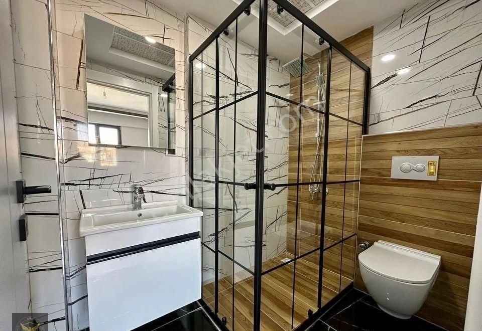 Beylikdüzü Yakuplu Mh.otoparklı Evebeyn Banyolu 2+1 Satılık Daire - Görsel 9