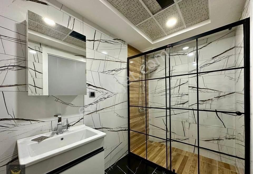 Beylikdüzü Yakuplu Mh.otoparklı Evebeyn Banyolu 2+1 Satılık Daire - Görsel 12