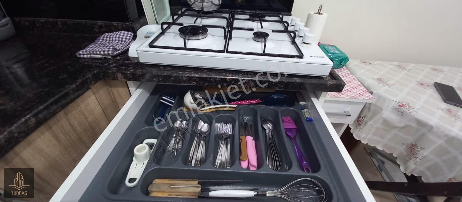 Türpaş'tan Çiğli Merkezde Ful Eşyalı 1+1 Kiralık - Görsel 18