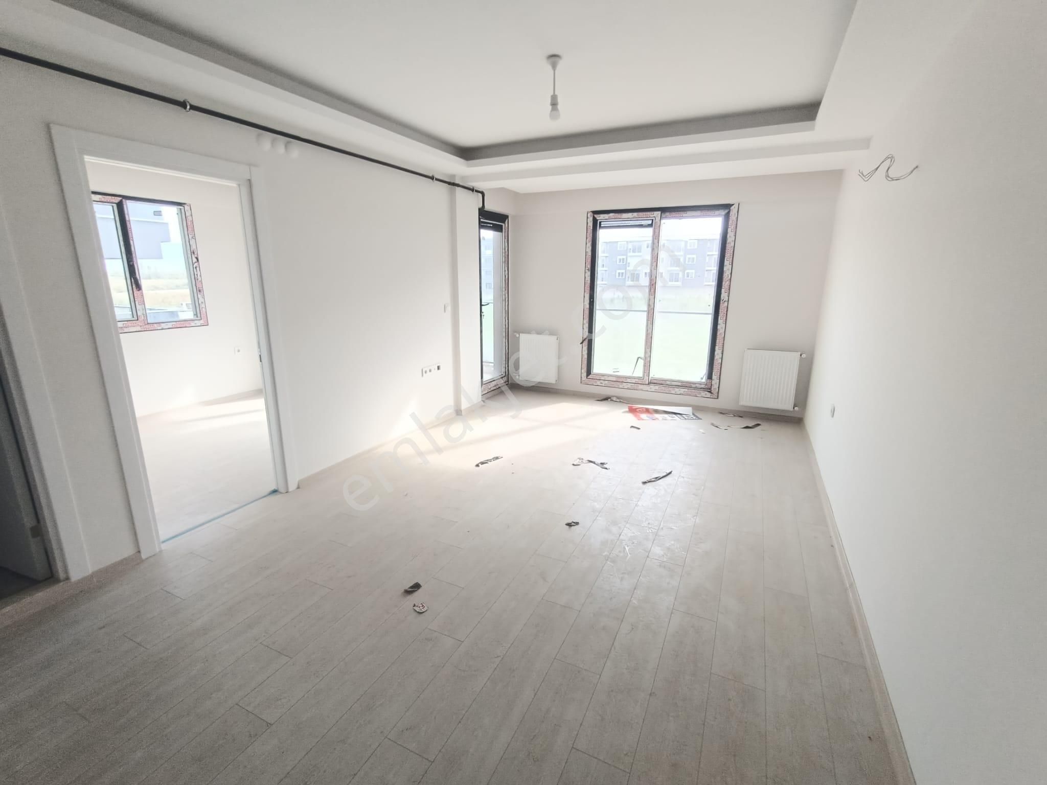 Herşeyi İle Hazır 1+1 Sıfır Lüks Ara Kat Daire - Görsel 19