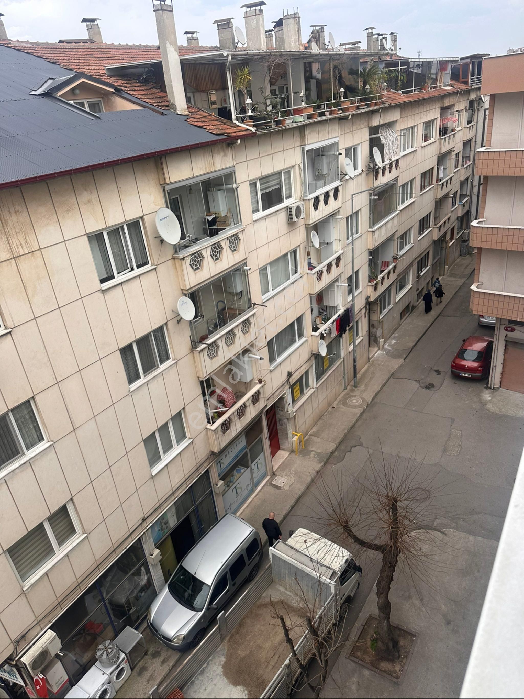 Umut Gayrimenkul’den Fatih Mahallesinde Kiralık Daire - Görsel 17