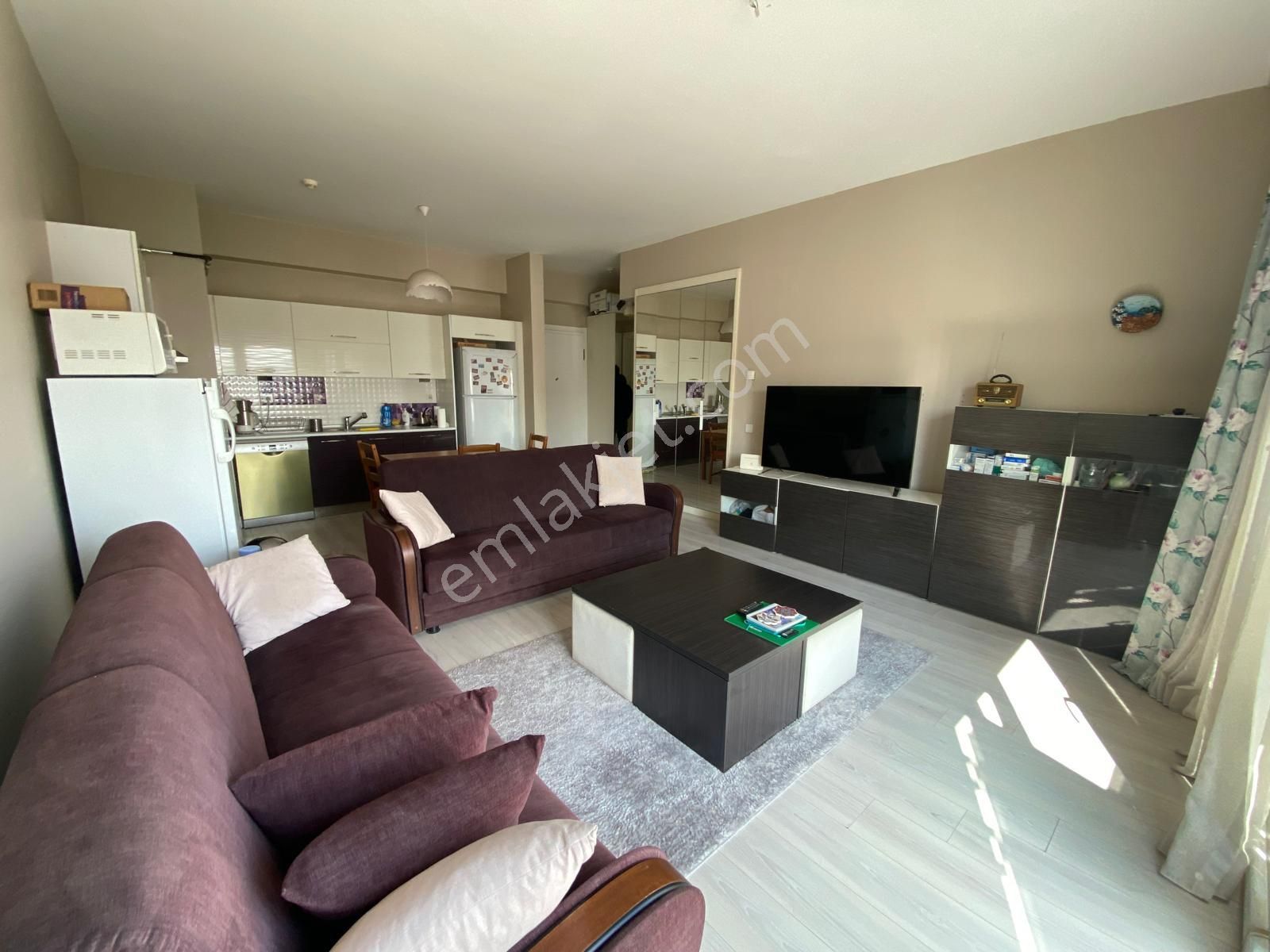 Seeworld Sinpaş Egeboyu 1+1 75m2 Dekorlu Kiralık - Görsel 5