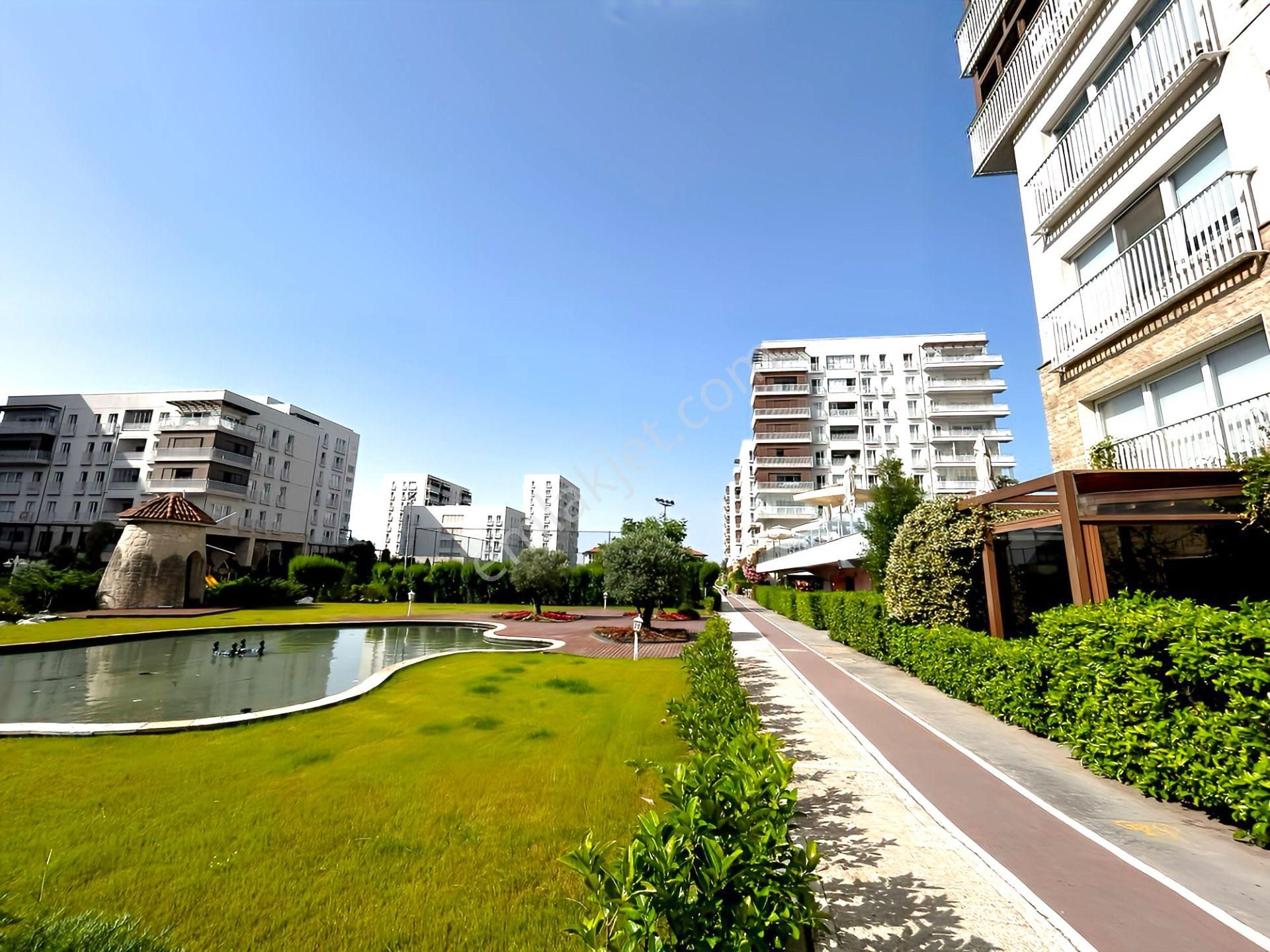 Seeworld Sinpaş Egeboyu 1+1 75m2 Dekorlu Kiralık - Görsel 12