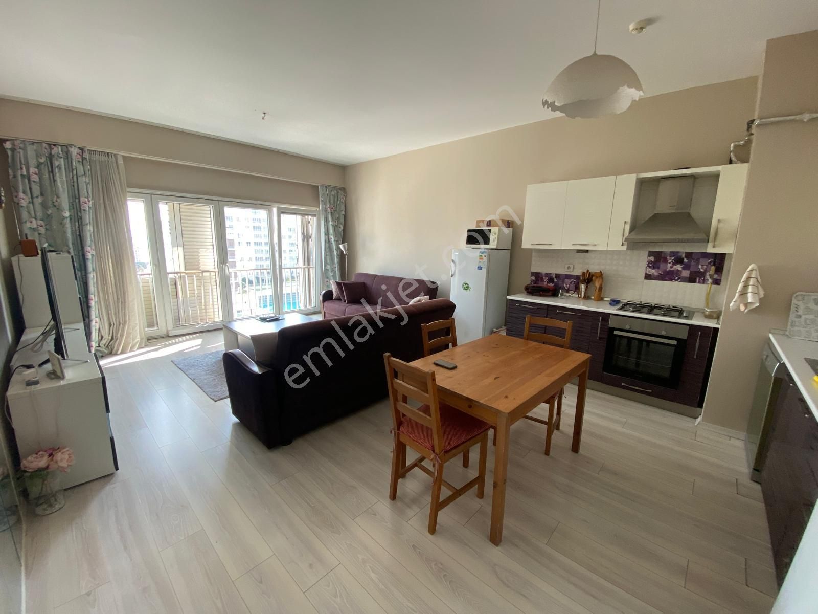 Seeworld Sinpaş Egeboyu 1+1 75m2 Dekorlu Kiralık - Görsel 6