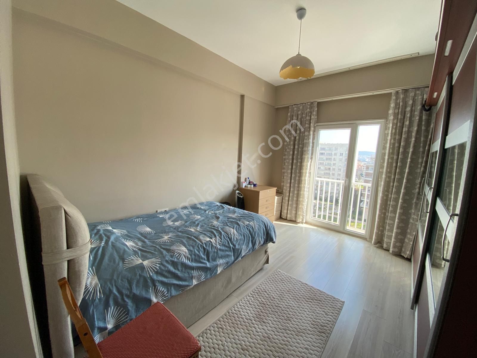 Seeworld Sinpaş Egeboyu 1+1 75m2 Dekorlu Kiralık