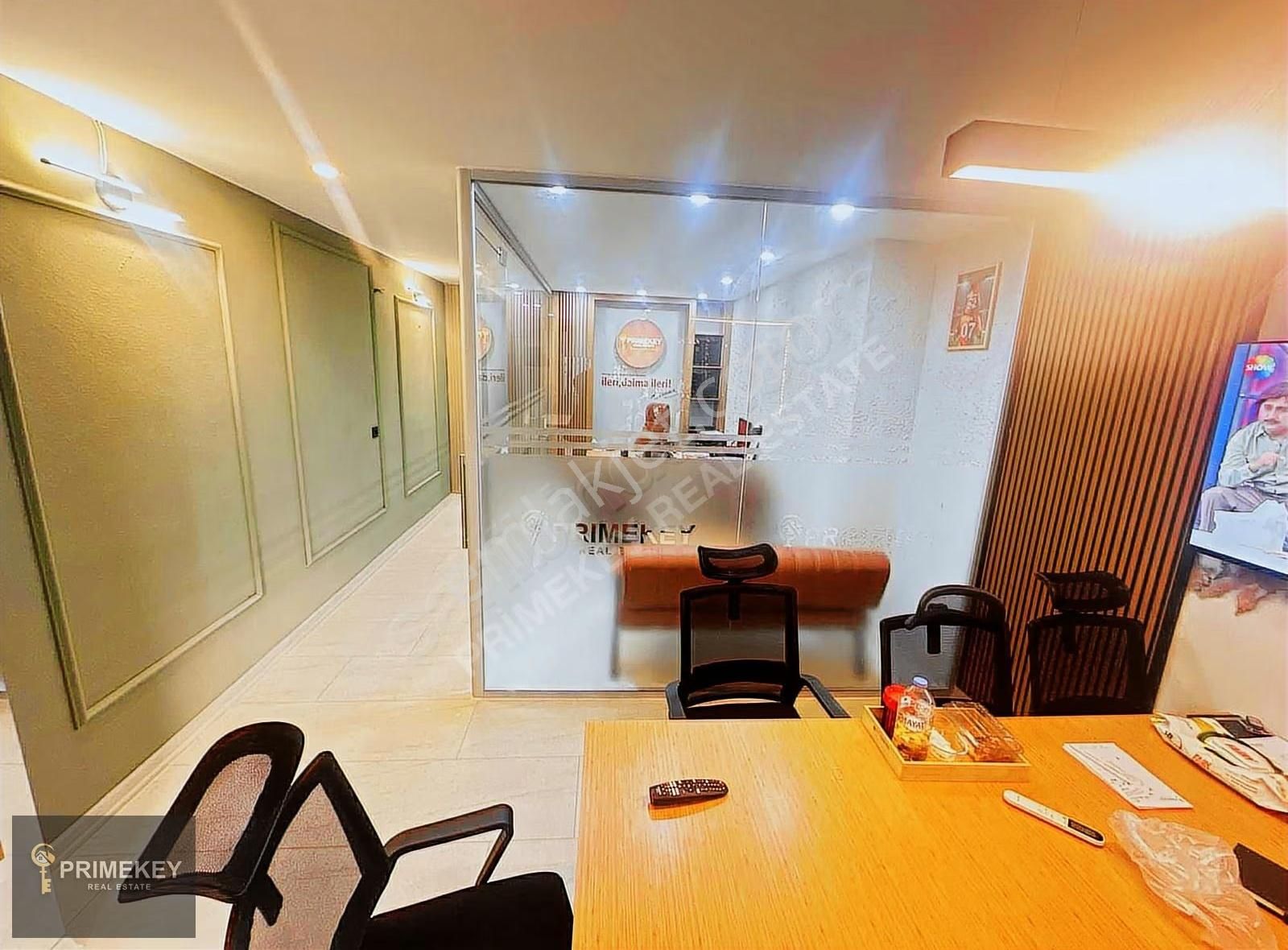 Caddenin Gözdesi Satışta Ana Cadde De Kullanışlı Dükkan - Görsel 4