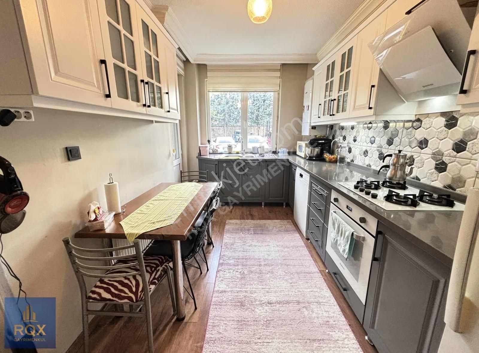 Eryaman Yavuz Selimde Havuzlu Sitede Yapılı 3+1 Daire - Görsel 19