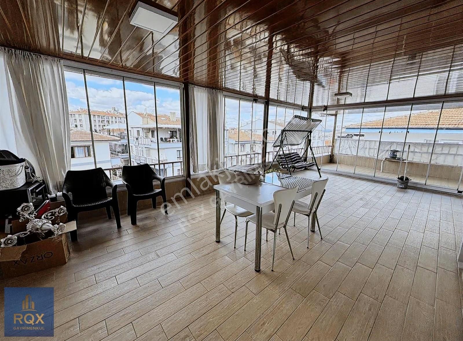 Etimesgut Merkezde Cadde Üzeri Ön Cephe Yapılı 5+1 Dubleks Daire - Görsel 7