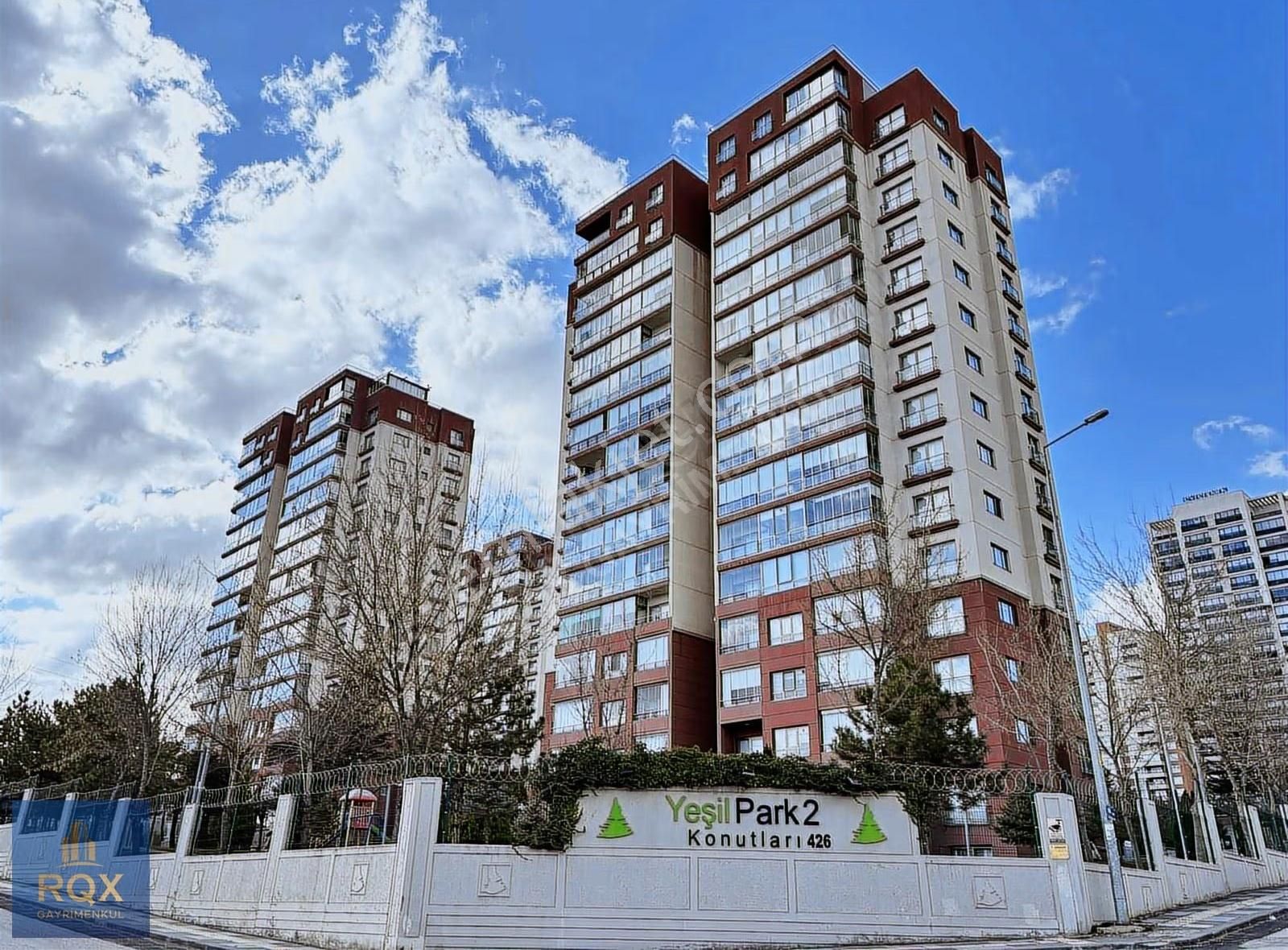 Eskişehir Yoluna Cephe Site İçi Arakat Masrafsız Geniş 4+1 Daire