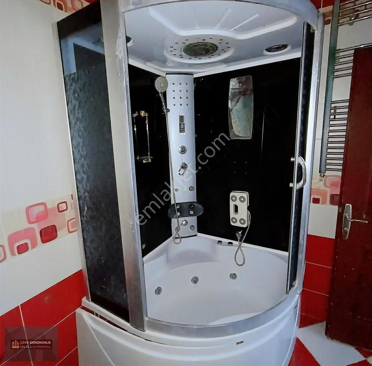 Metroya 3 Dakika! Bayrampaşada Park Cepheli,jakuzili,asansörlü - Görsel 17