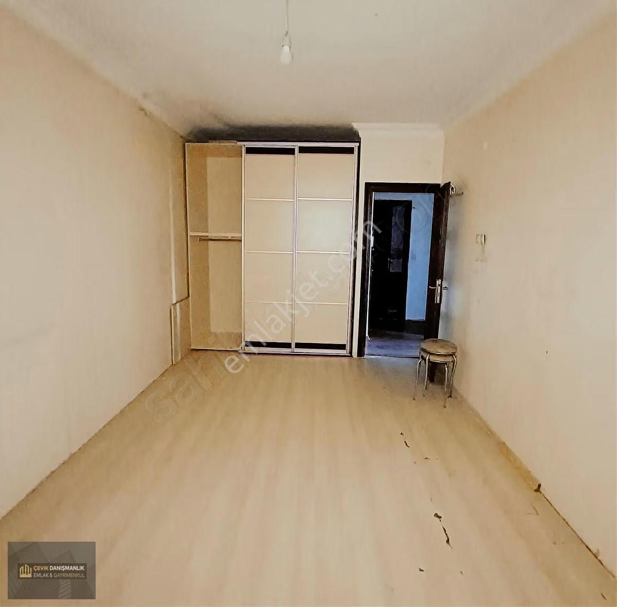 Metroya 3 Dakika! Bayrampaşada Park Cepheli,jakuzili,asansörlü - Görsel 6