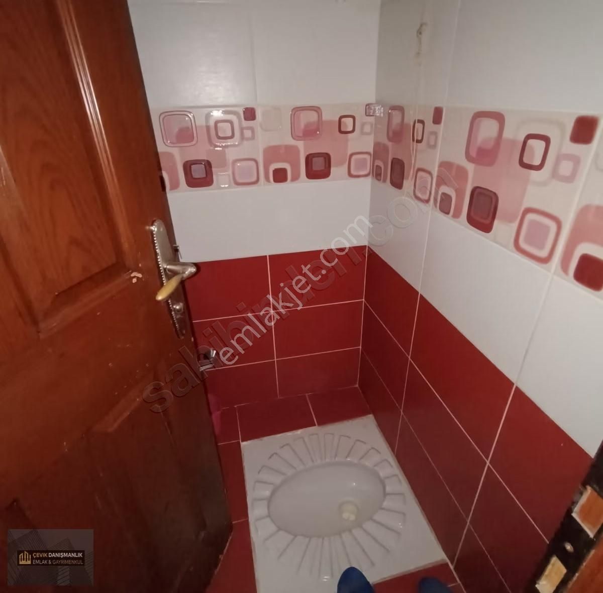 Metroya 3 Dakika! Bayrampaşada Park Cepheli,jakuzili,asansörlü - Görsel 12