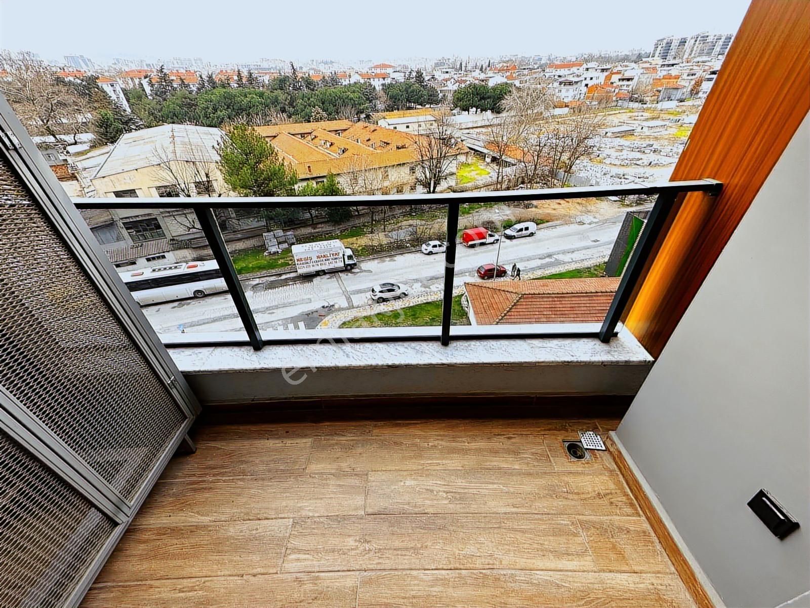 Remax Advantage - Downtown'ın En Güzel Ve Ferah Kiralık Dairesi! - Görsel 16