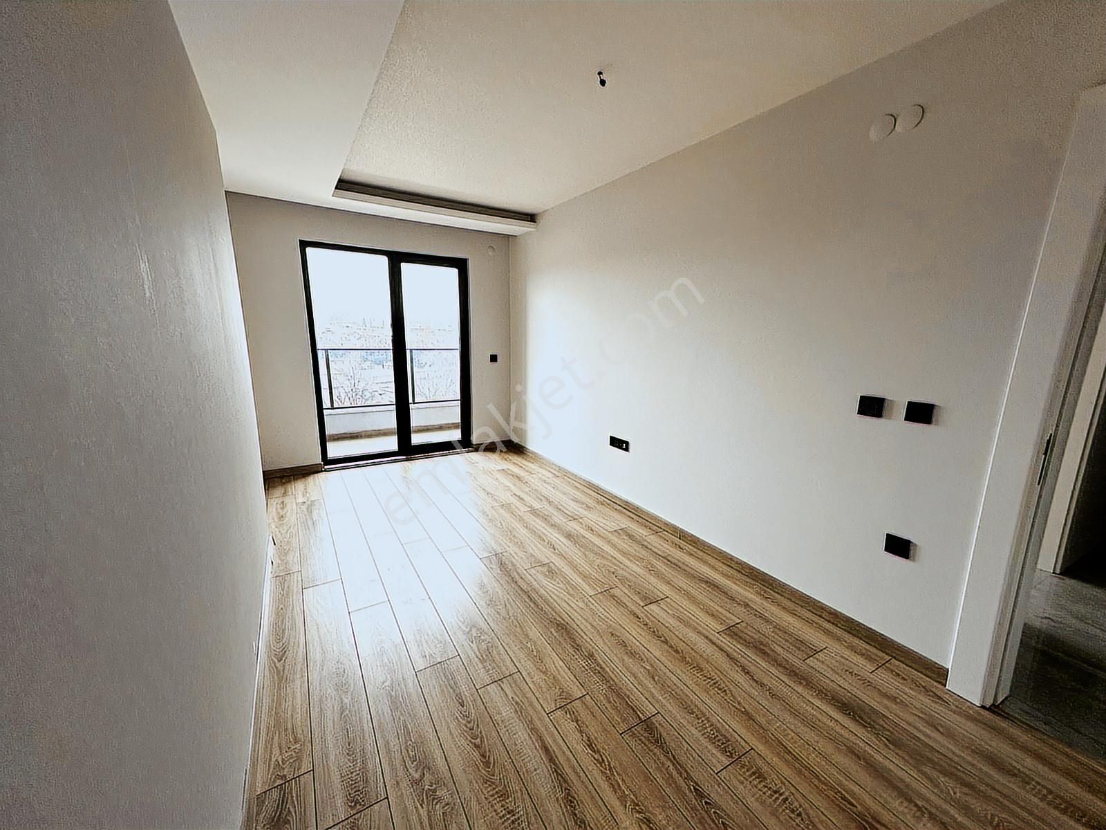 Remax Advantage - Downtown'ın En Güzel Ve Ferah Kiralık Dairesi! - Görsel 6