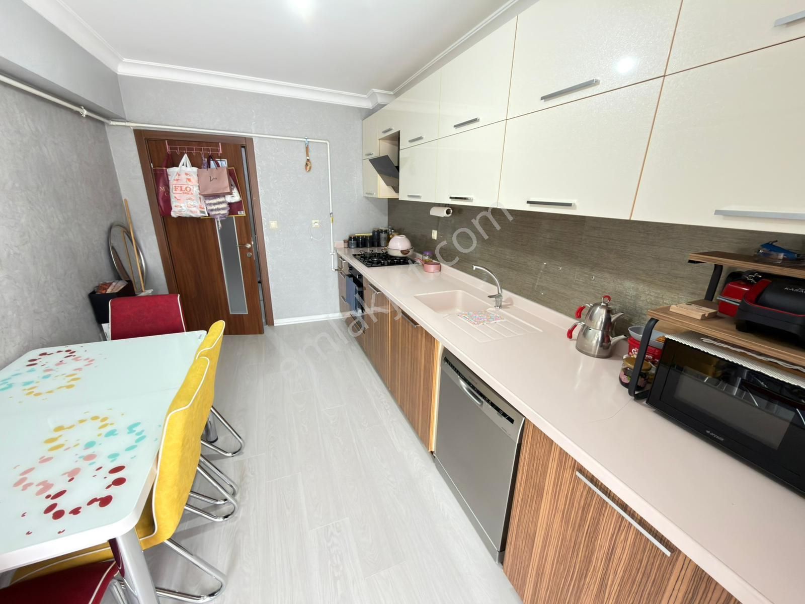 Lokman Hekim Hast. Yakını Asansörlü Bina Orta Kat 3+1 Bağımsız - Görsel 27