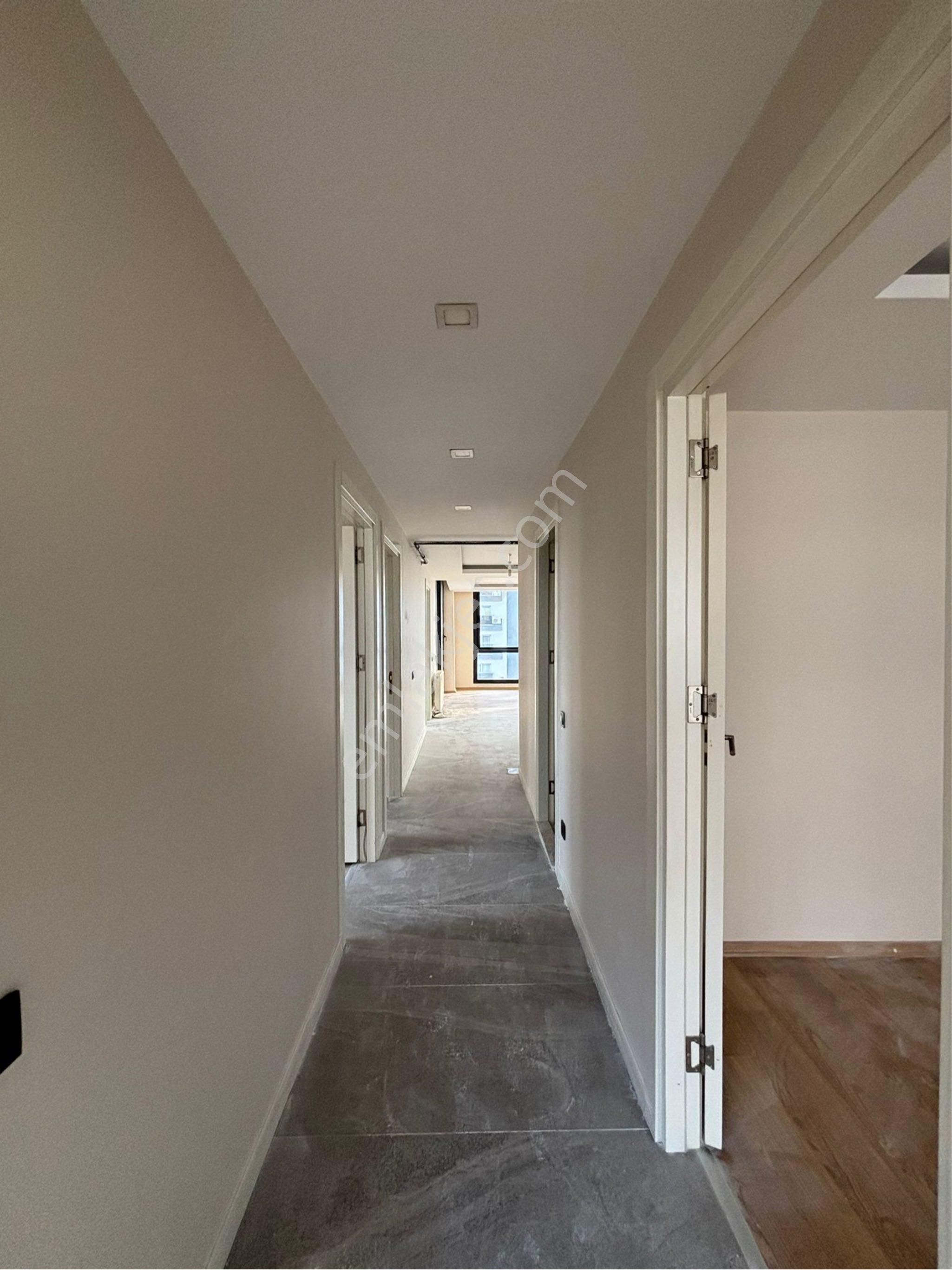 Gürselpaşa'nın Kalbinde Cadde Üzerinde Ultra Geniş 4+1 Dairemiz - Görsel 17