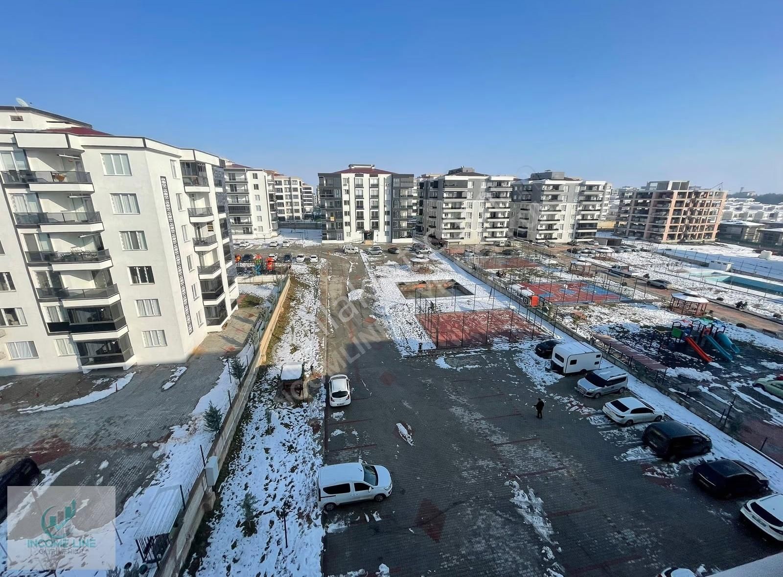 Teknokent Arkasında Sıfır, Havuzlu 4+1 Daire