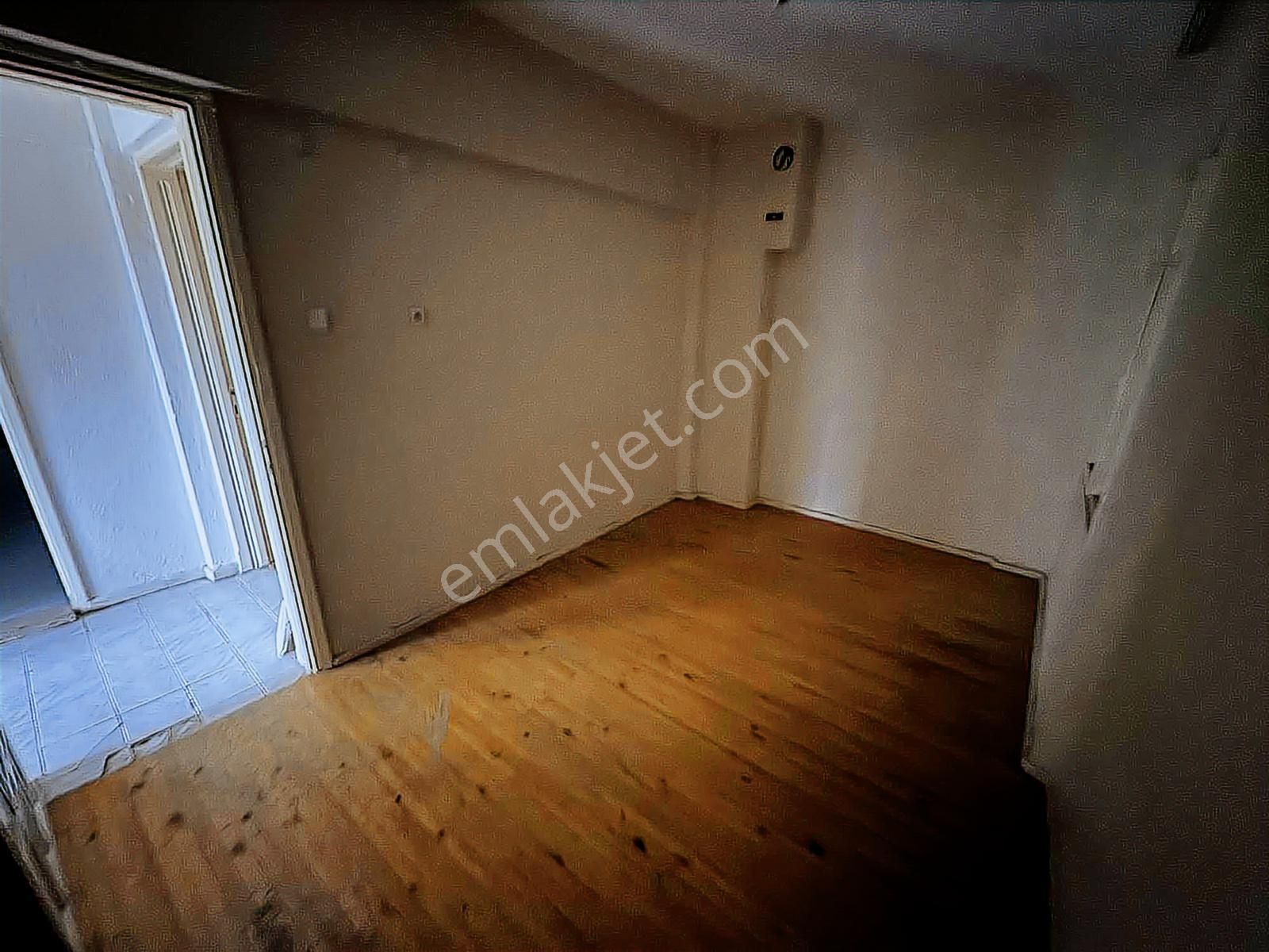 Fatih Mah. Mezarlıkbaşı Cami Mevkii Ara Kat Ön Cephe 3+1 Daire - Görsel 19