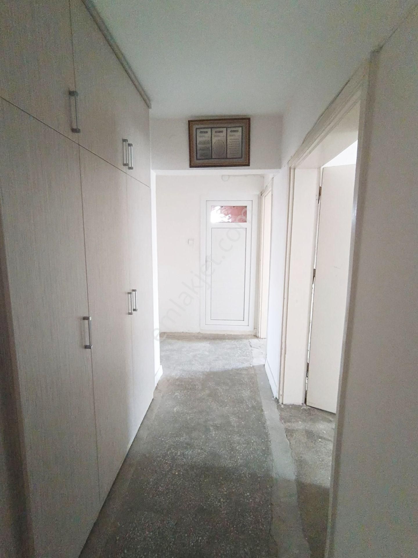 Zincirlibağlar Yeşiloba Kapalı Semt Pazarına Yakın Geniş Oturumlu 2+1 Kiralık Daire - Görsel 15