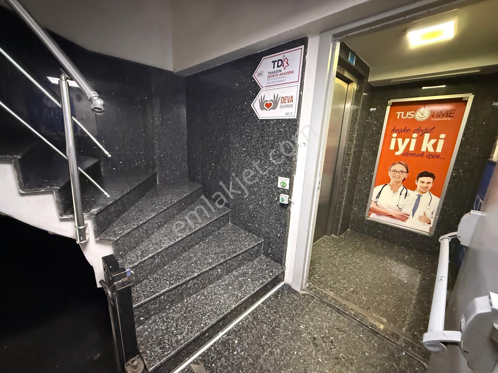 Trabzon Meydan'da Satılık Ofis - Görsel 26