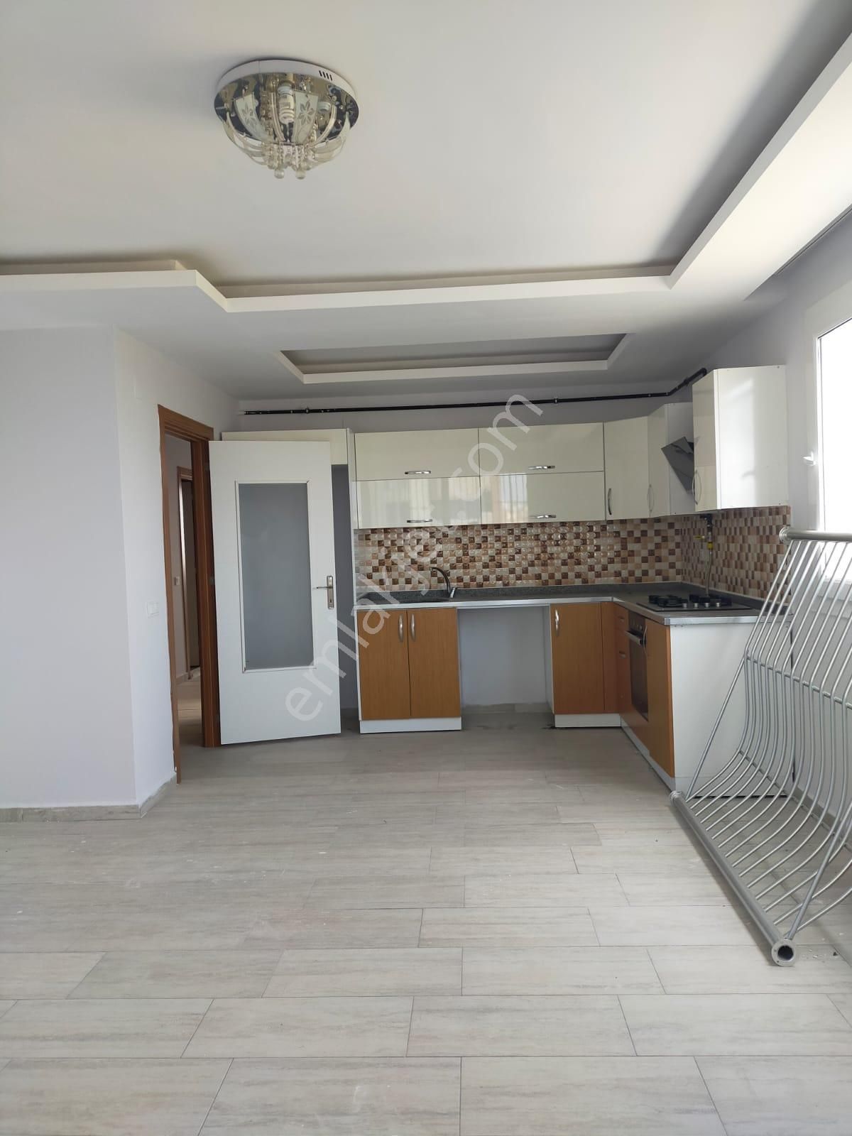 Birlik Ten Osmangazi De 3+1 İskanlı Kombili Site İçrisinde Kçmaz Kiralık!!!