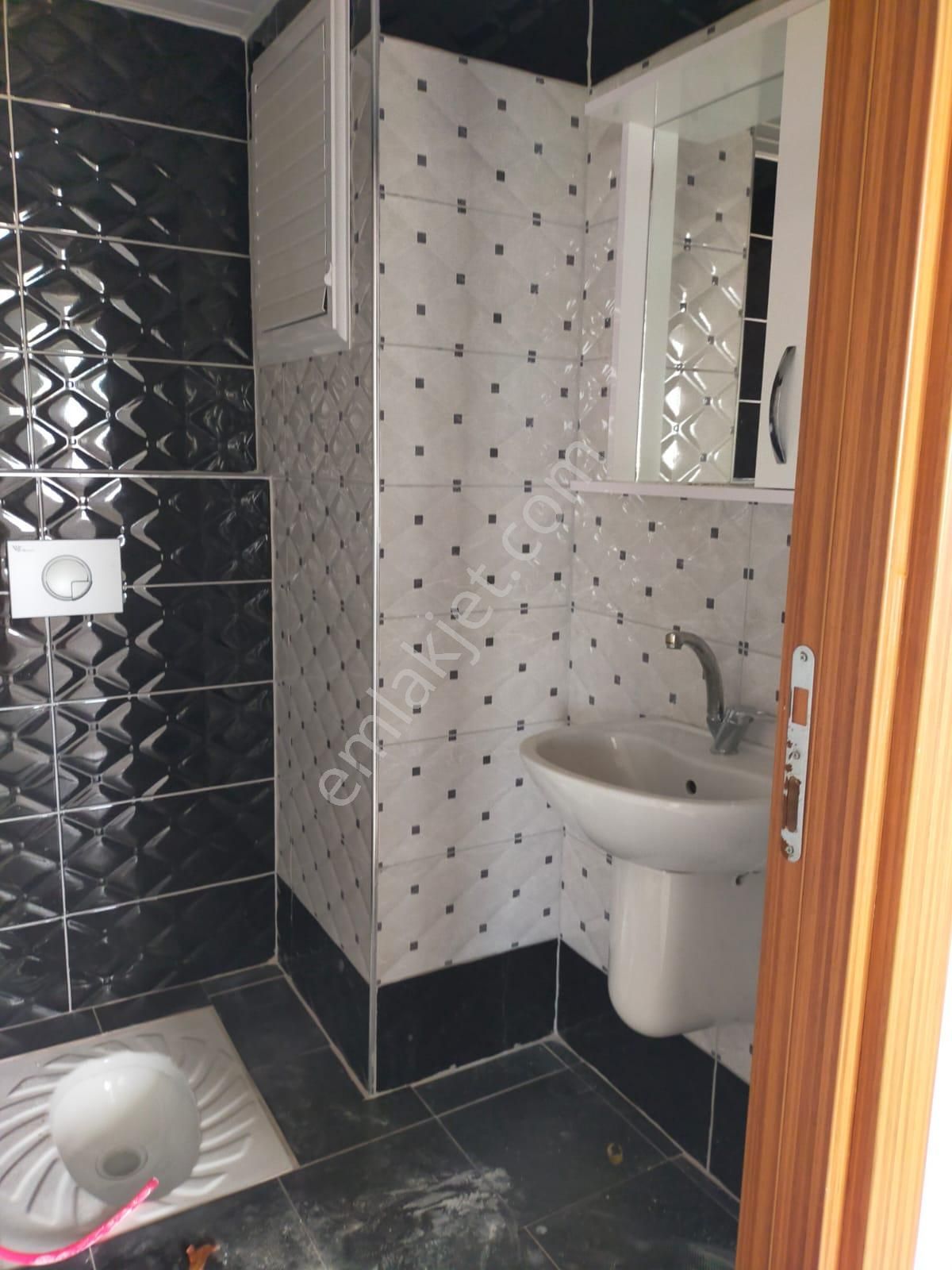 Birlik Ten Osmangazi De 3+1 İskanlı Kombili Site İçrisinde Kçmaz Kiralık!!! - Görsel 17