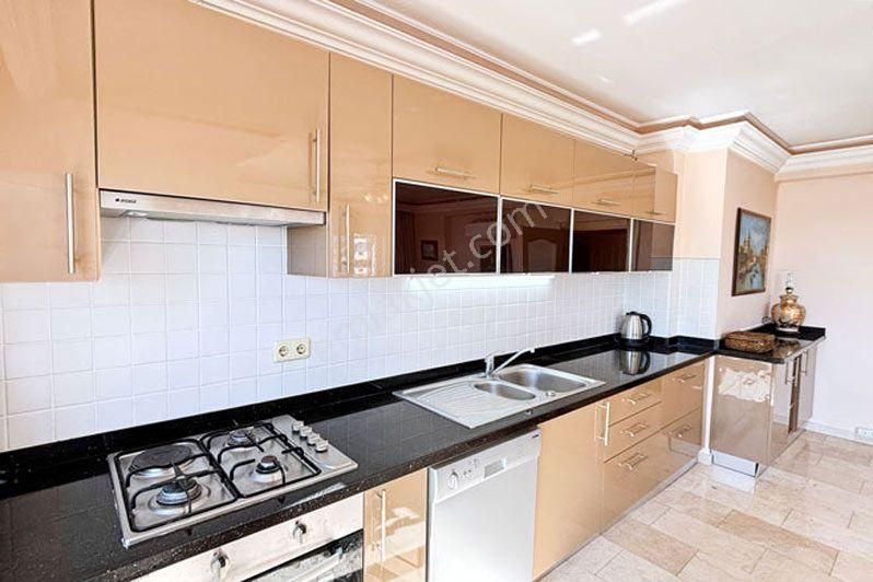 Alanya Güllerpınarı Mah.denize 700 Mt.eşyalı Satılık 1+1 Daire - Görsel 7