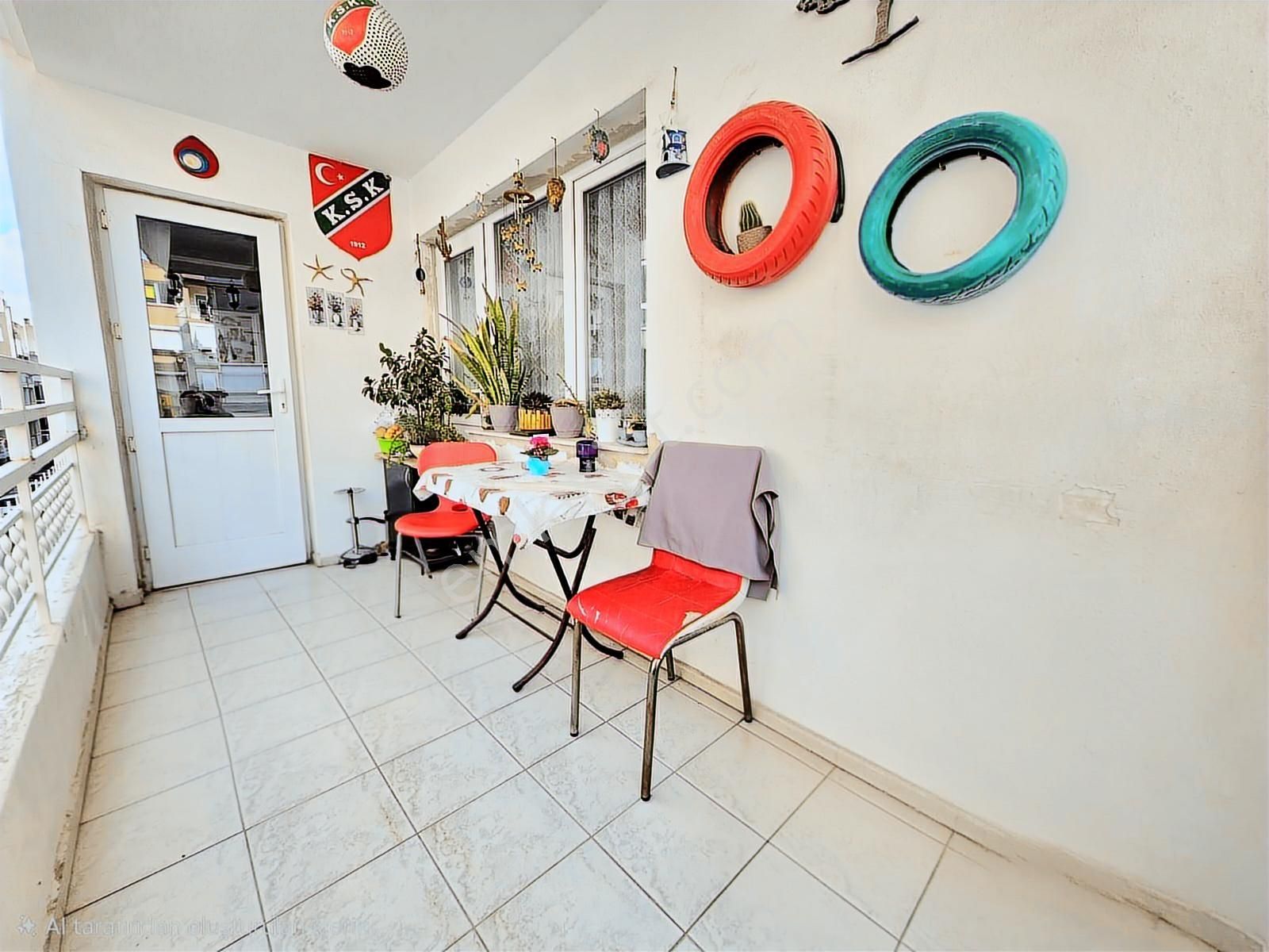 K.yaka Lisesi Yakını Köşe Bina Ara Kat 3+1 135 M2 - Görsel 28