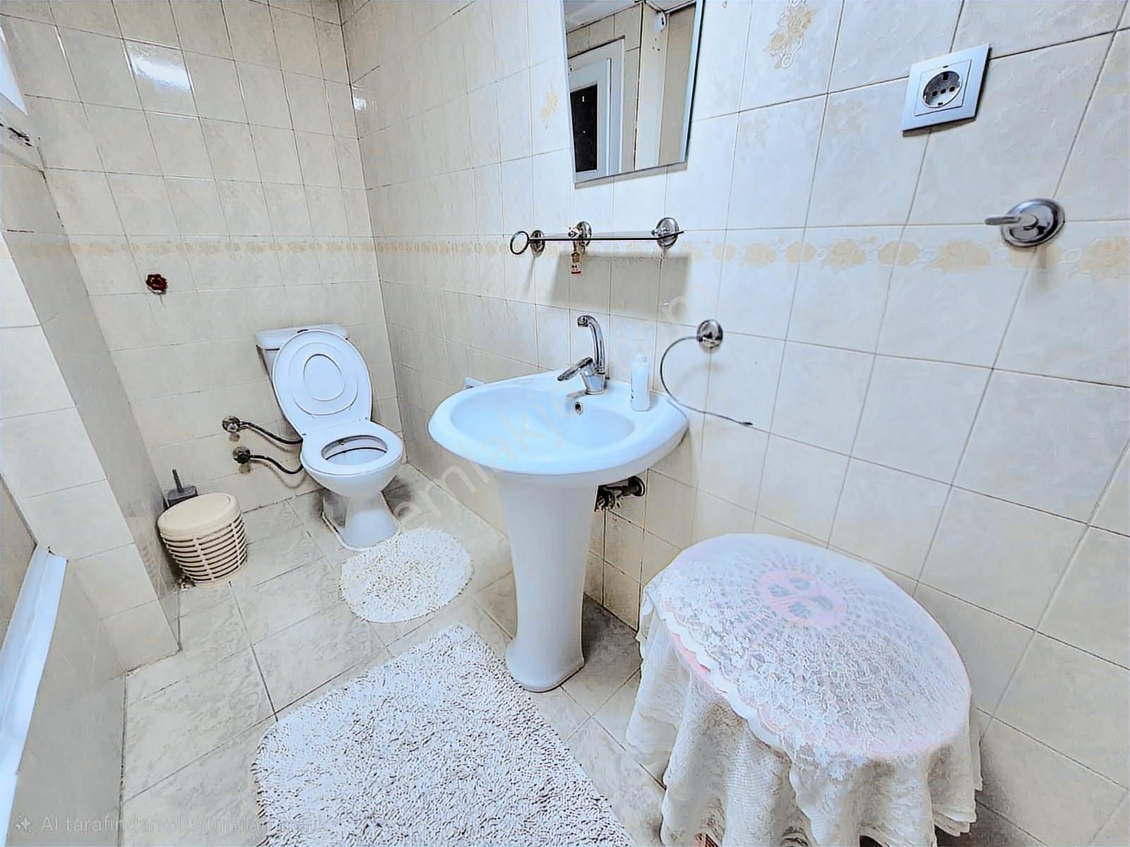 K.yaka Lisesi Yakını Köşe Bina Ara Kat 3+1 135 M2 - Görsel 30