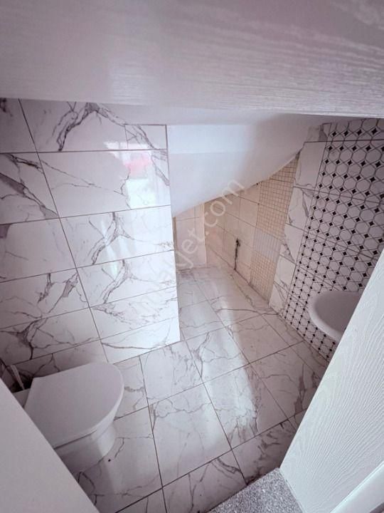 Karşıyaka Tuna Mah.’de Full Tadilatlı, Hazır Kiracılığa Uygun Şık Dükkan! - Görsel 5