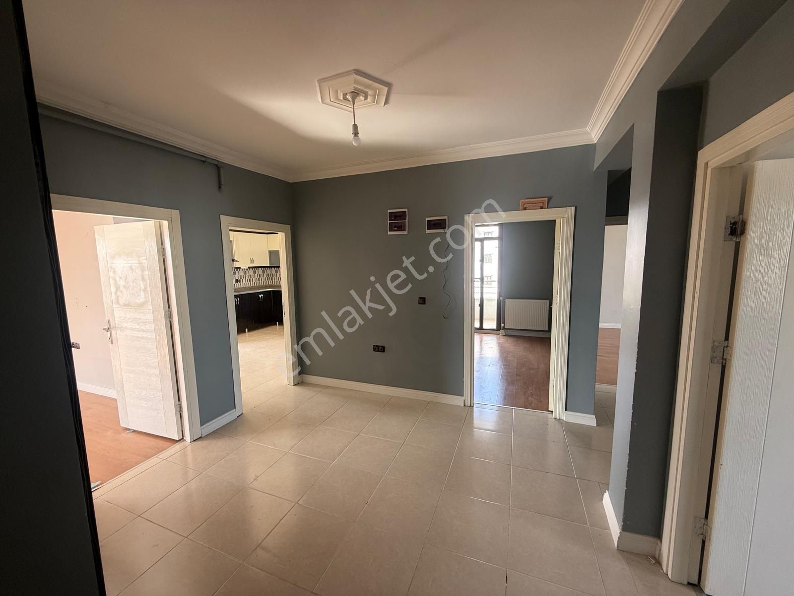 Makro Life Gayrimenkul'den Satılık 3+1 Satılık Fırsat Daire