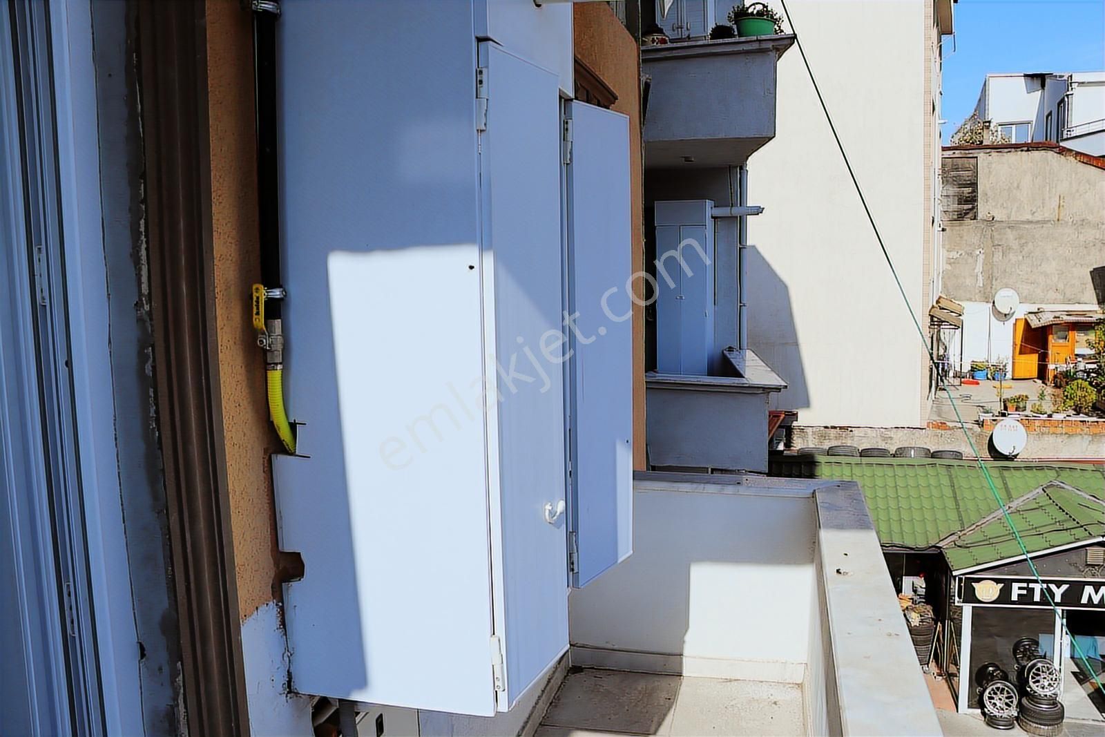 Rw Adaplatin'den Kavaklı Camii Karşısında Kiralık 1+1 Daire - Görsel 17