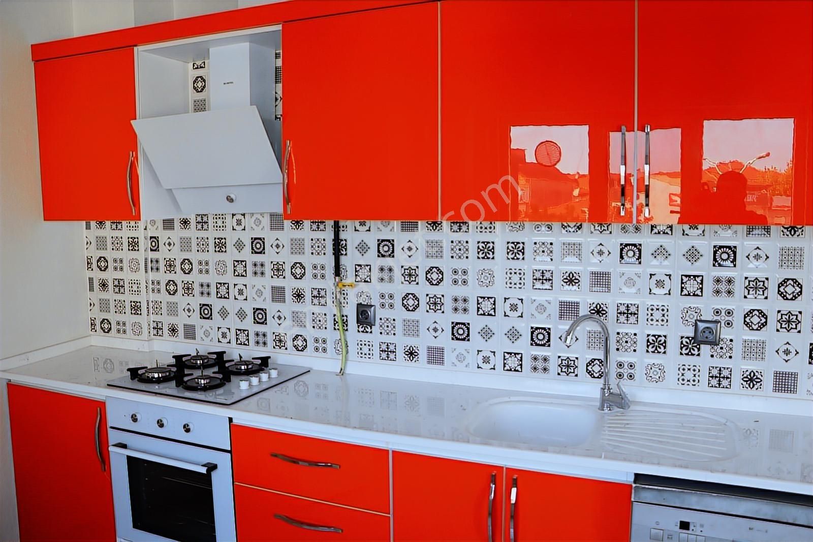 Rw Adaplatin'den Kavaklı Camii Karşısında Kiralık 1+1 Daire - Görsel 8