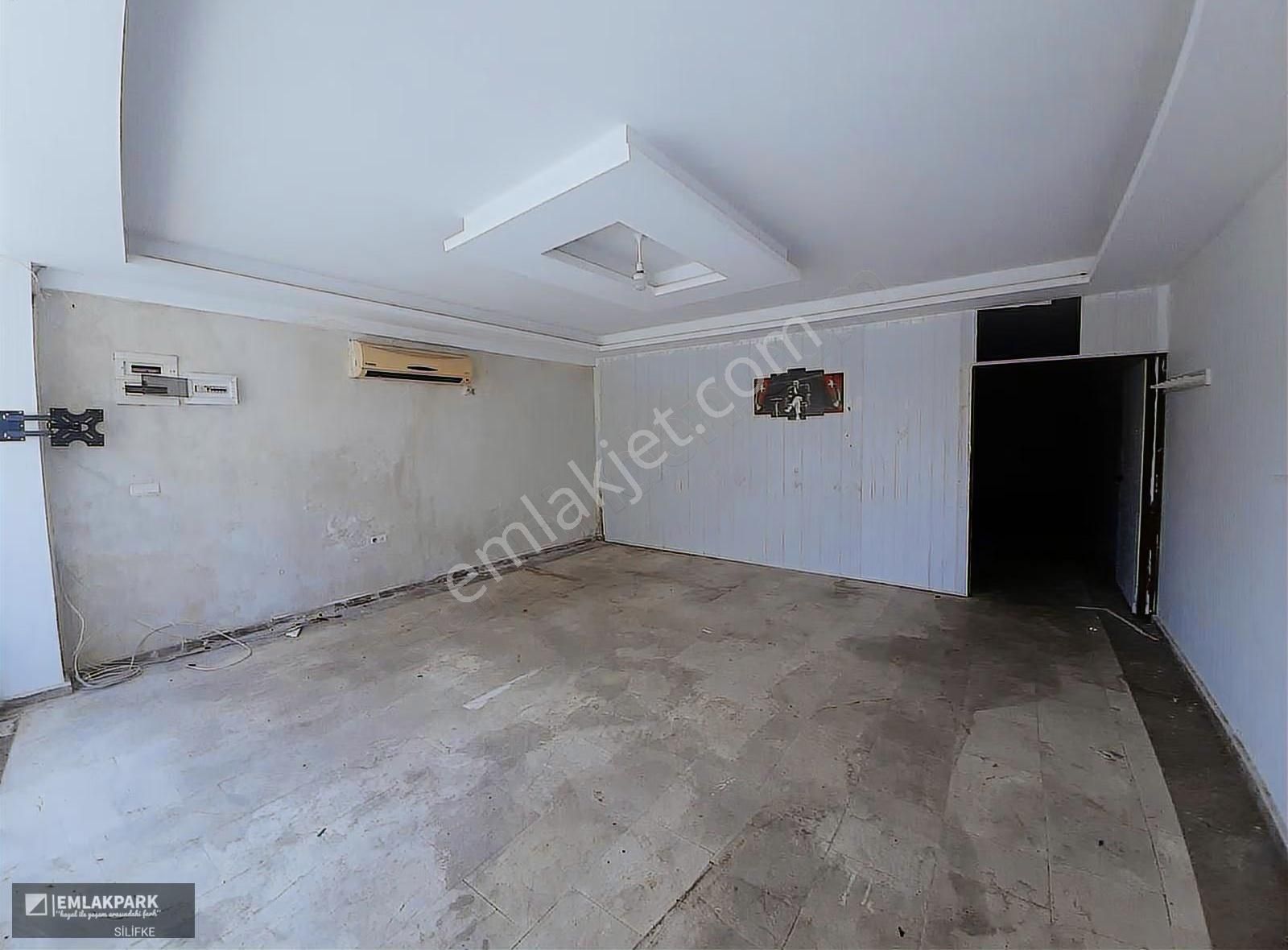 Emlakparkdan Silifke Atik Mahallesinde Satılık Dükkan - Görsel 4