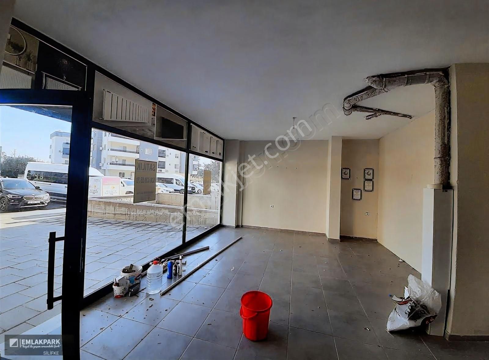Emlakparkdan Silifke Sarıcalar Mahallesinde Satılık 70 M² Dükkan - Görsel 5