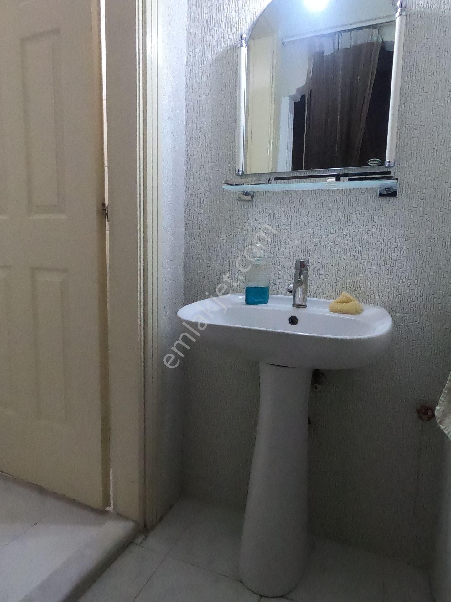 Kiralık Daire Oldukça Geniş 3+1 180 M2 Arakat Bağbaşı - Görsel 19