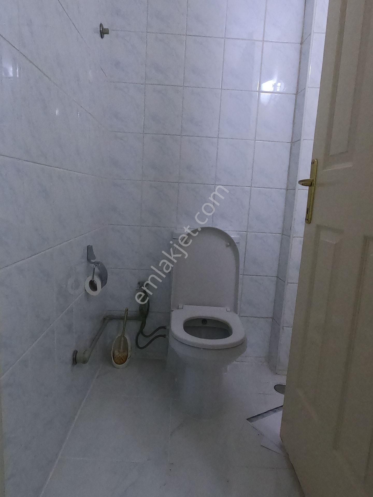 Kiralık Daire Oldukça Geniş 3+1 180 M2 Arakat Bağbaşı - Görsel 20