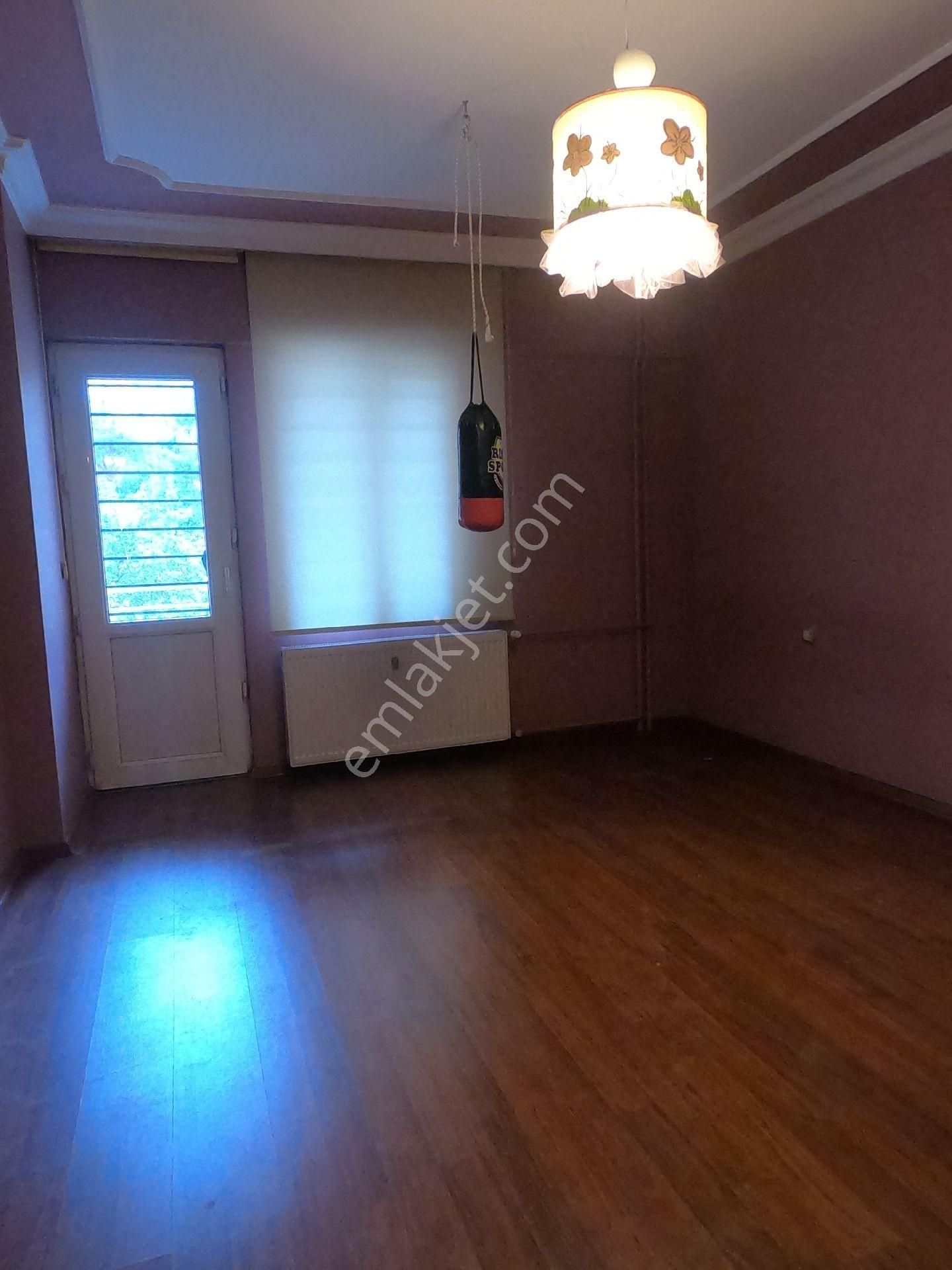 Kiralık Daire Oldukça Geniş 3+1 180 M2 Arakat Bağbaşı - Görsel 9