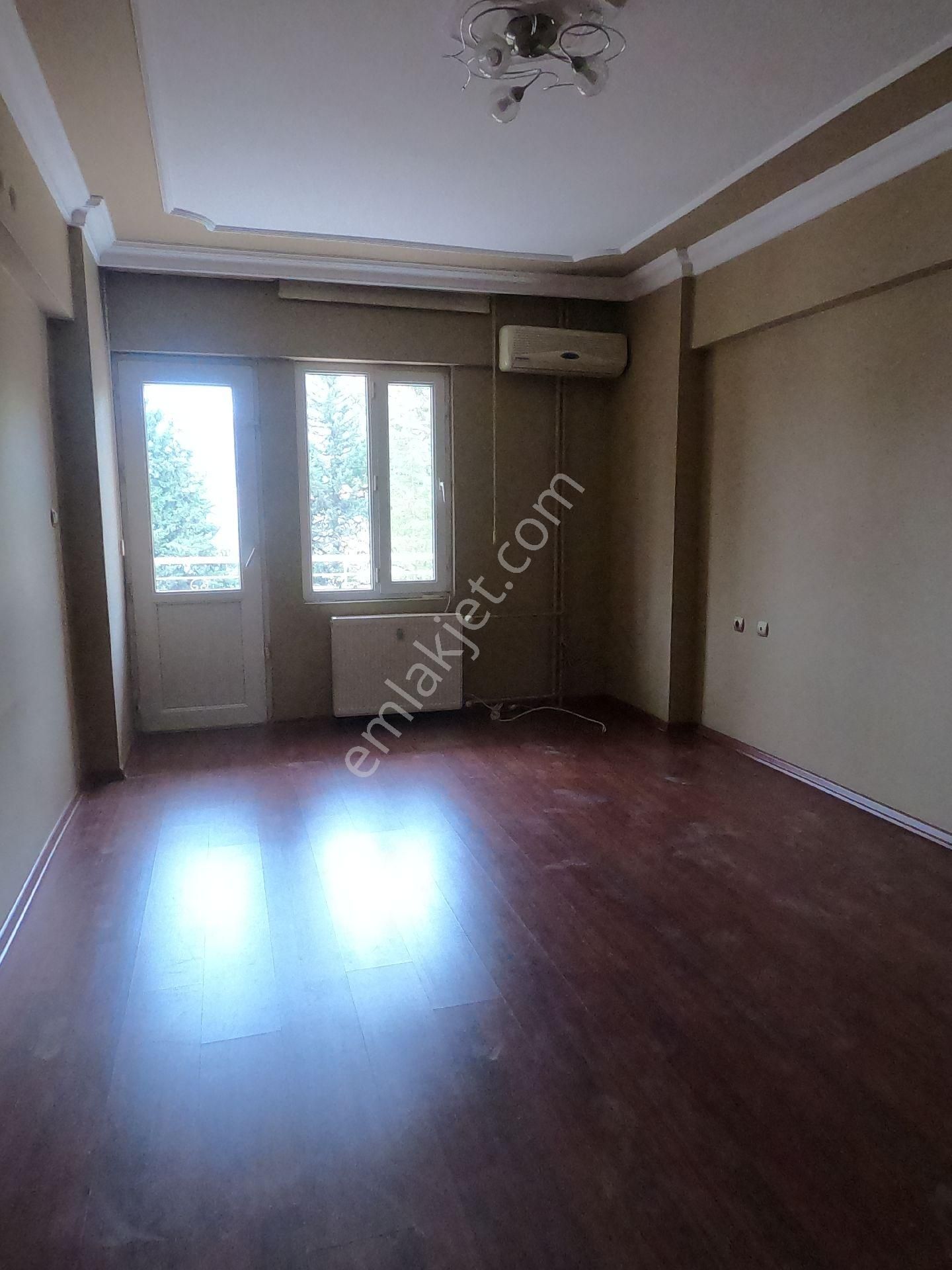 Kiralık Daire Oldukça Geniş 3+1 180 M2 Arakat Bağbaşı - Görsel 28