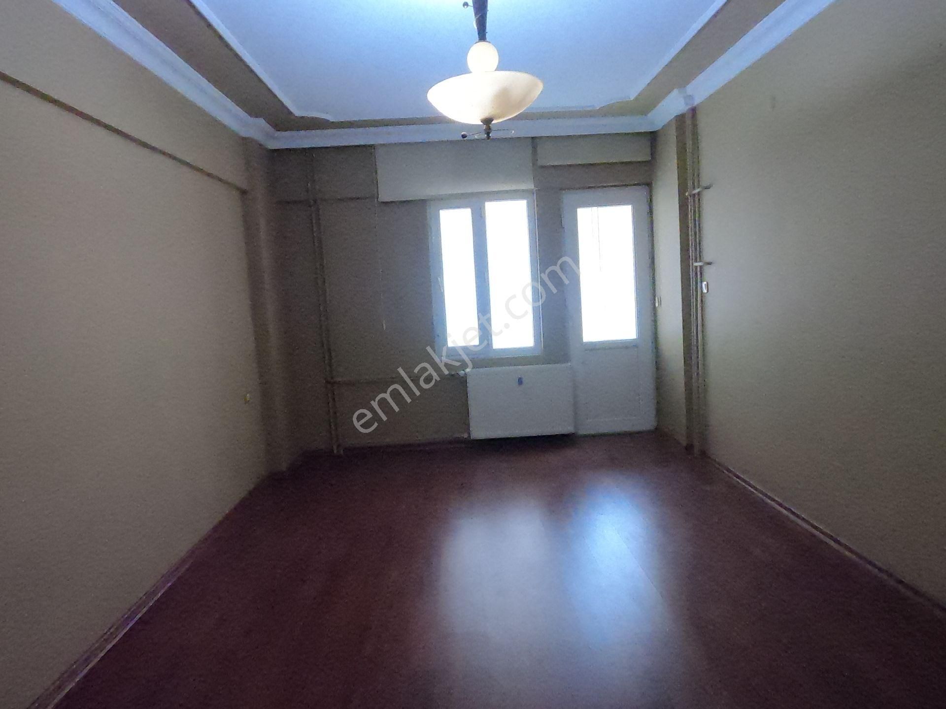 Kiralık Daire Oldukça Geniş 3+1 180 M2 Arakat Bağbaşı - Görsel 5