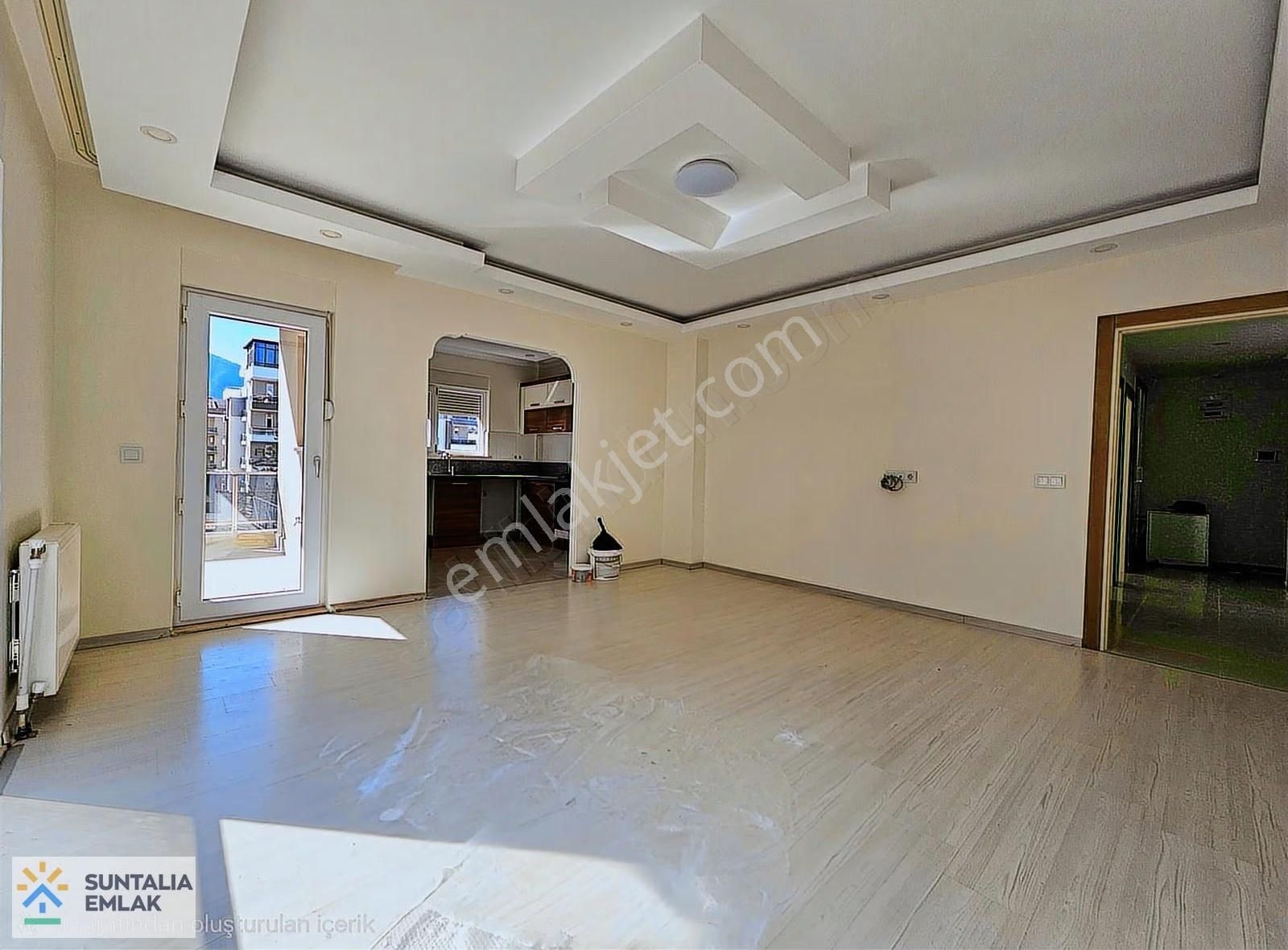 Konyaaltı Site İçi Havuzlu Arakat 2+1 Doğalgazlı Ayrı Mutfaklı - Görsel 13