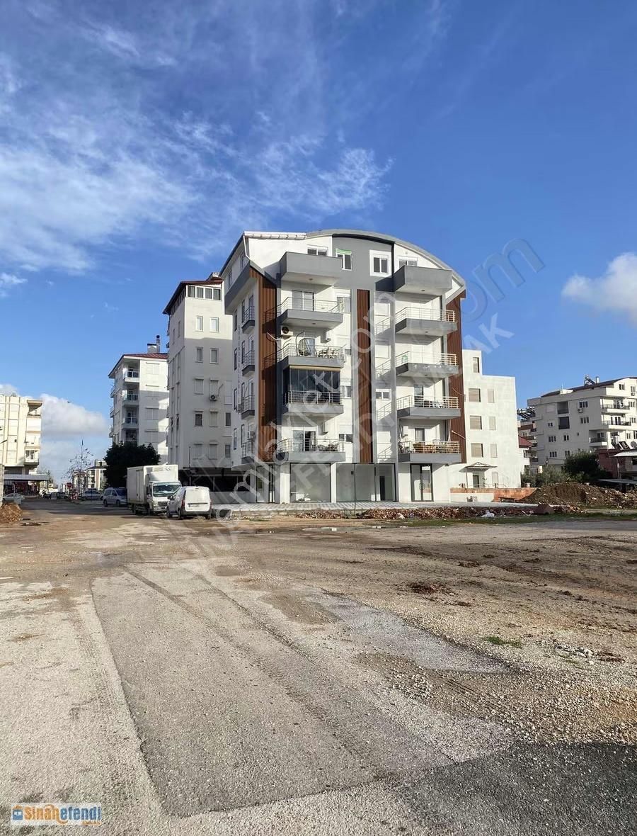 Döşemealtı Yeniköy Fırsat 5+1 170 M² Sıfır G/b Cephe Dublex