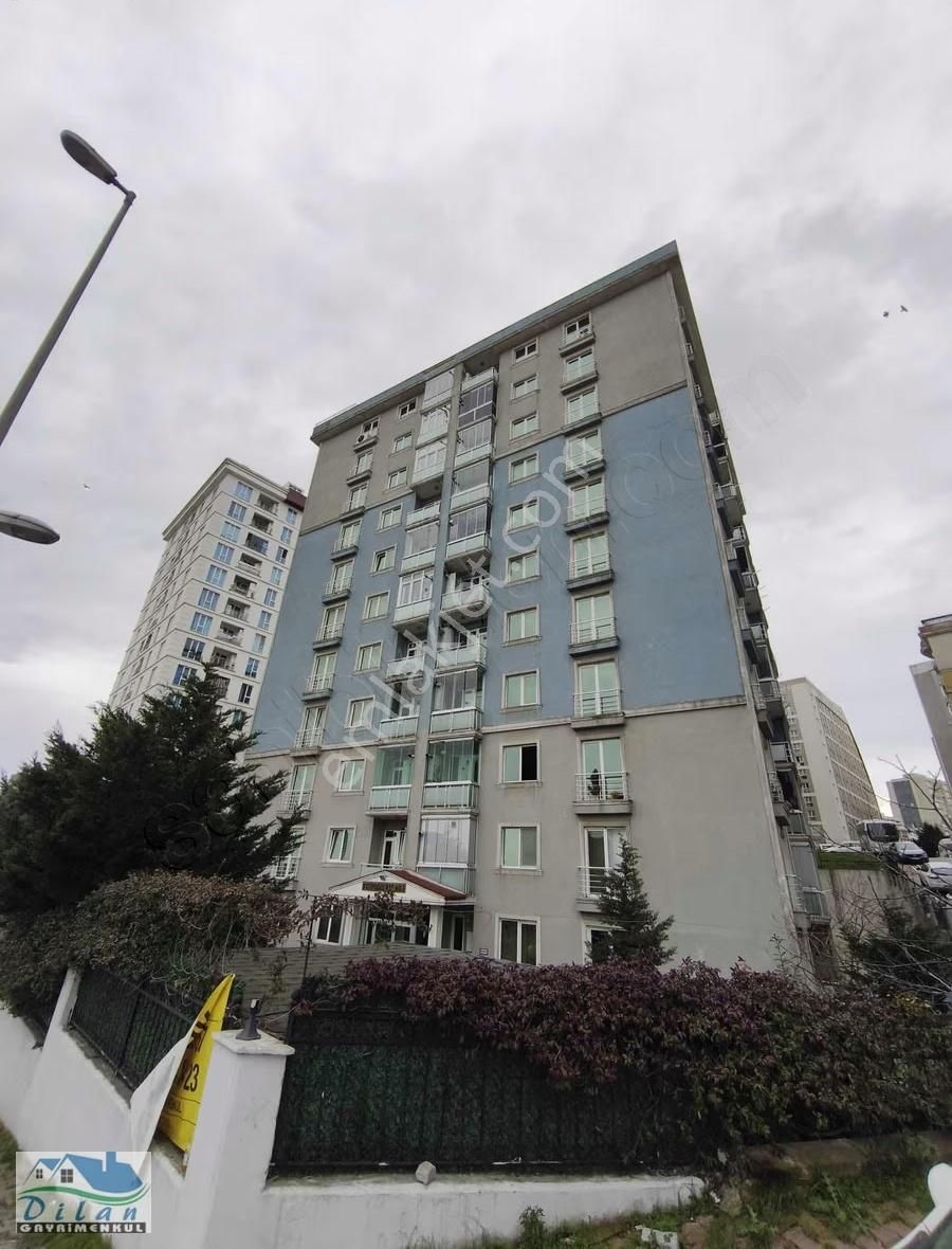 Beygah Pazarı Yanı Aile Apartmanında 3+1 Kiralık