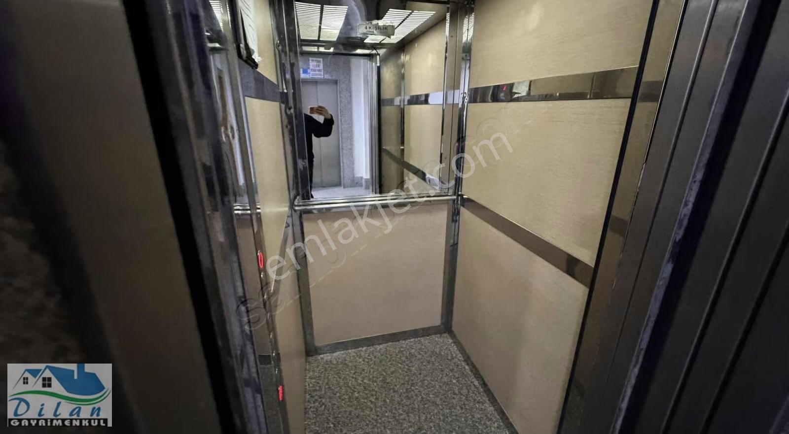 Beygah Pazarı Yanı Aile Sitesinde Metrobüse Yürüme Mesafesinde - Görsel 18