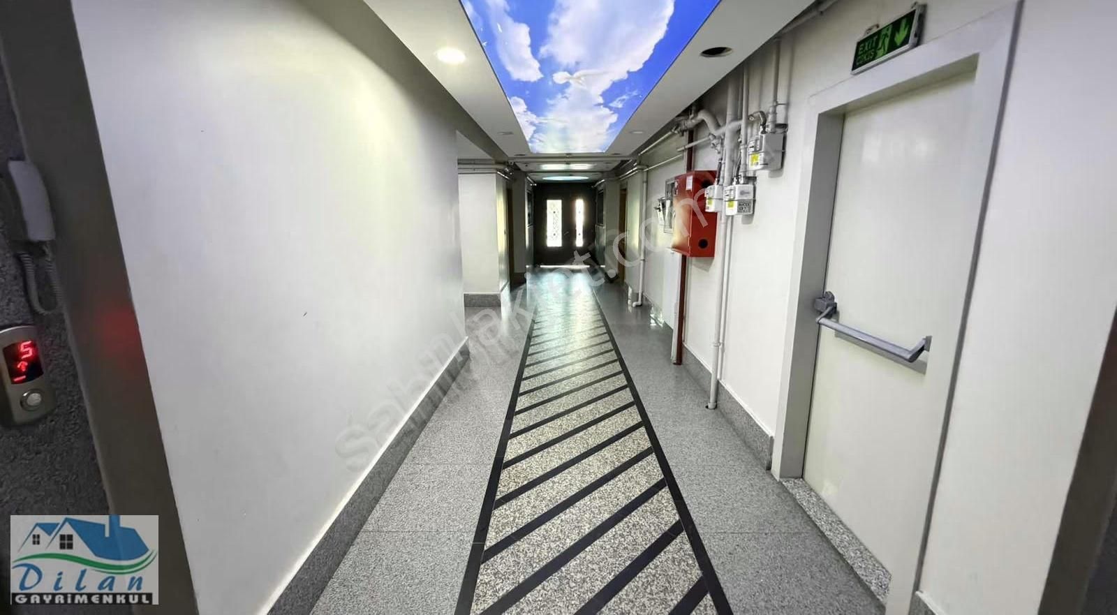 Beygah Pazarı Yanı Aile Sitesinde Metrobüse Yürüme Mesafesinde - Görsel 12