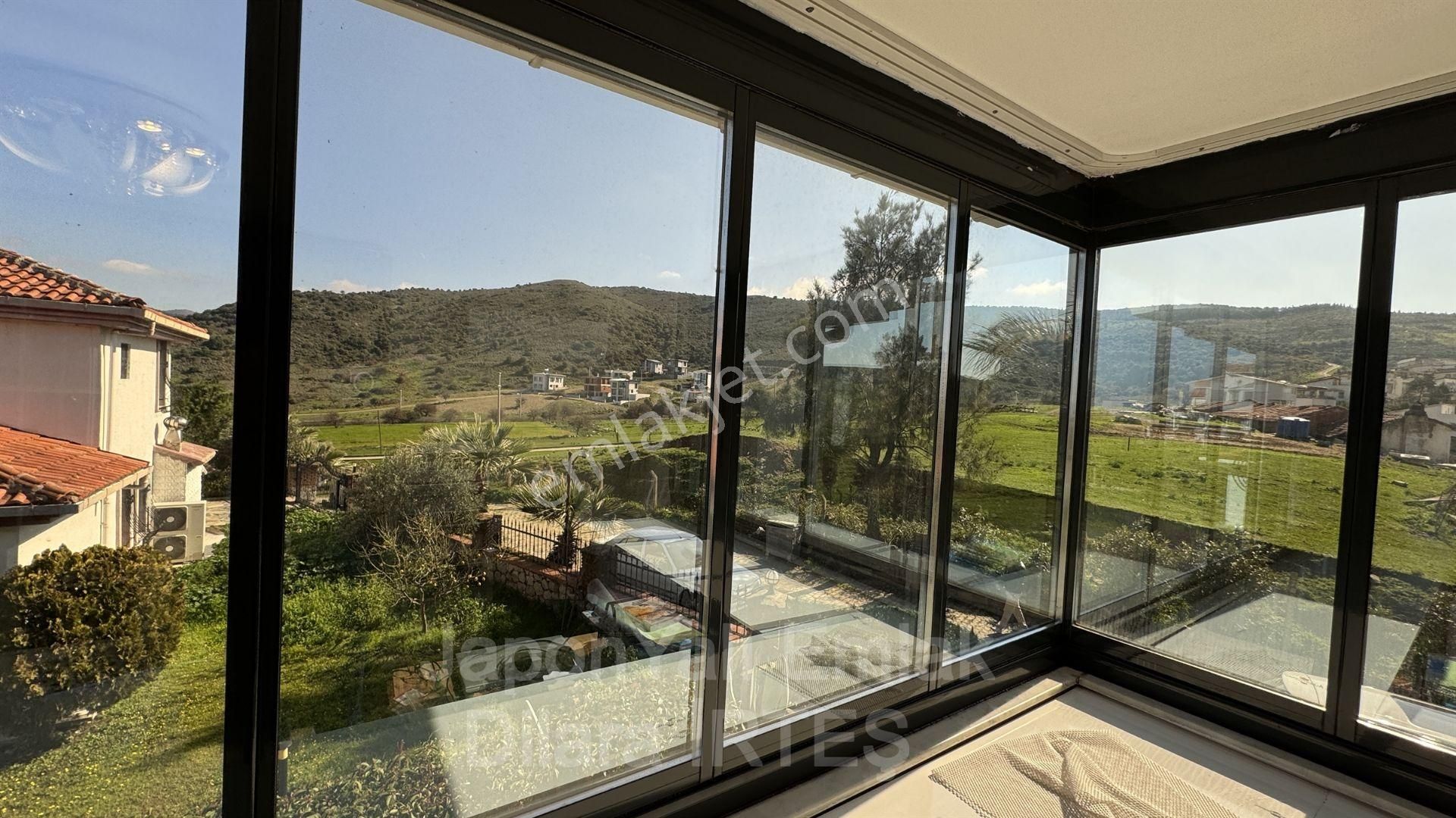 Güzelbahçe’de 850 M2 Arsa Paylı Özel Tasarım Villa - Görsel 26
